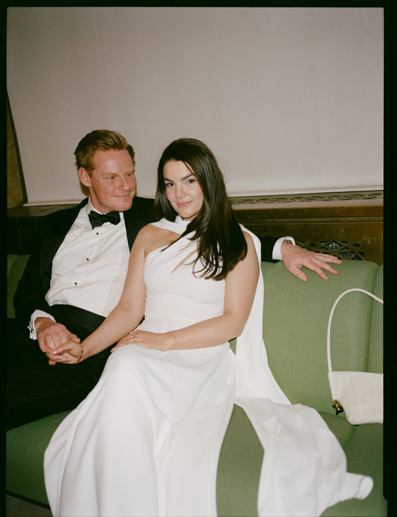 How to plan your elopement in Manhattan.